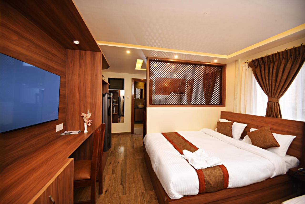 Capital Boutique Hotel Kathmandu Bagian luar foto