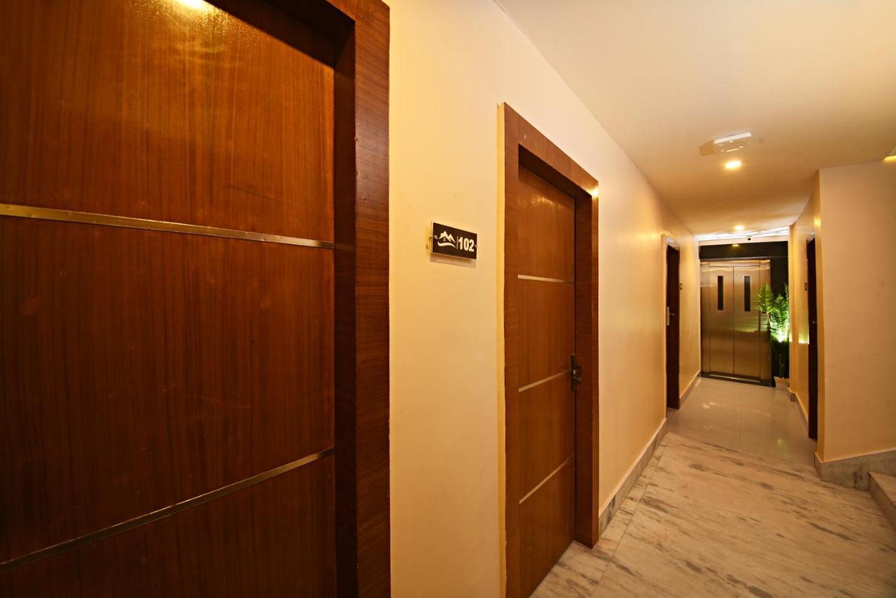 Capital Boutique Hotel Kathmandu Bagian luar foto