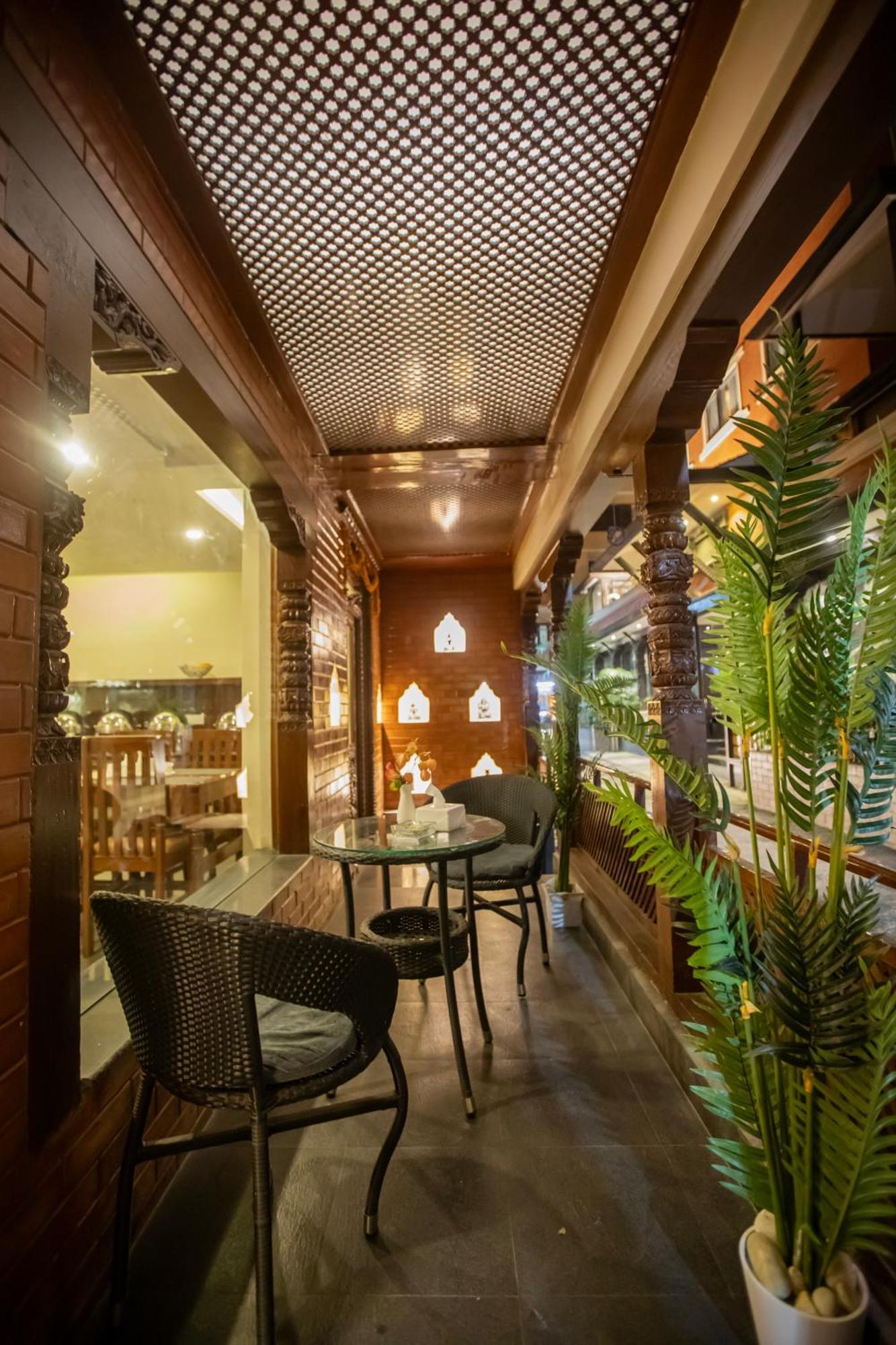 Capital Boutique Hotel Kathmandu Bagian luar foto